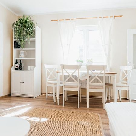 Lilibet Guesthouse - Lilibet Vendeghaz Ciumani Zewnętrze zdjęcie